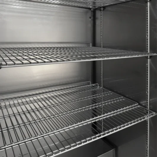 TEFCOLD UR 600 SS LEDNICE NEREZ